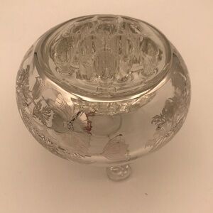 VTG 50s Viking Glass Flowerite‎ Frog w/Flanders Poppies Sterling Silver Overlay